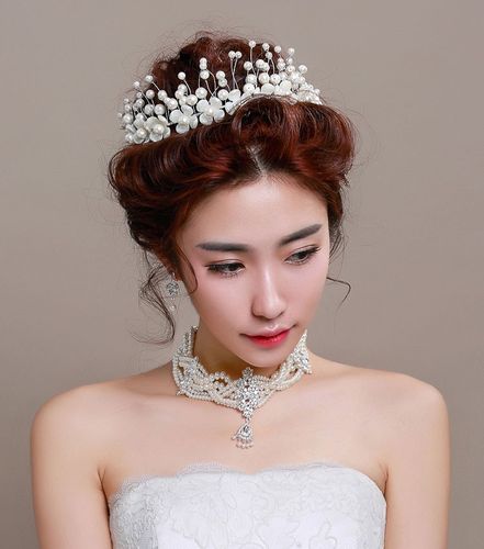 盘p发花环女新娘头饰礼服大发型时尚小旗袍白纱幸福