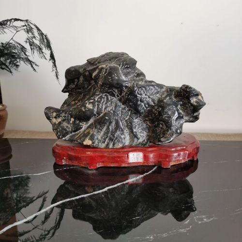 灵璧石天然原石观赏石靠山石毛石案头办公室真品居家收藏精品摆件