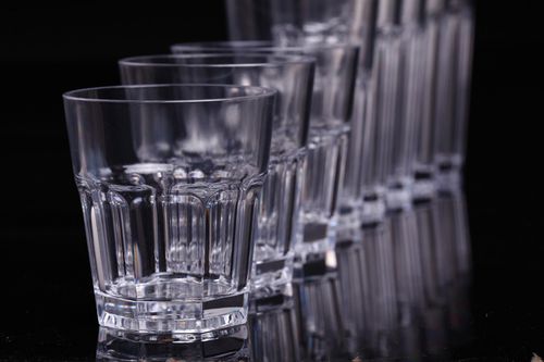 有机玻璃塑料啤酒杯威士忌杯亚克力八角杯透明啤酒杯酒吧杯子ktv