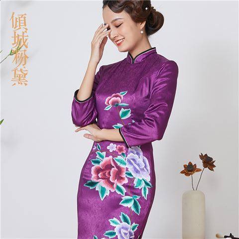 倾城粉黛真丝长款加棉可定制优雅少女旗袍裙礼服2019冬新款宴会