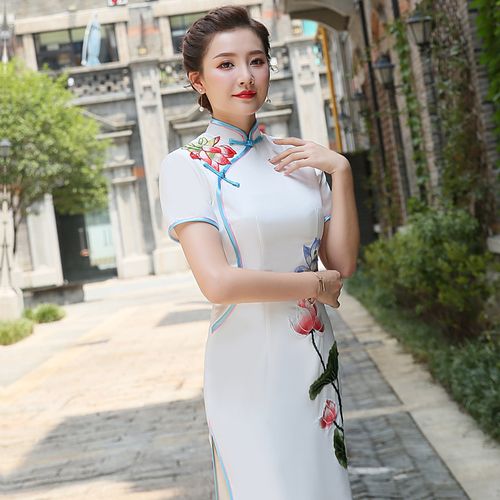 2020新款优雅端庄大气小香风中国风女中式长款改良