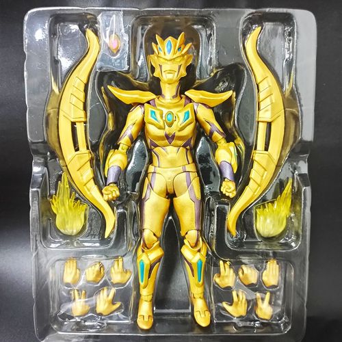 艾克斯奥特曼手办 黄金无限赛罗shf光辉闪耀赛罗奥特曼act艾克斯超