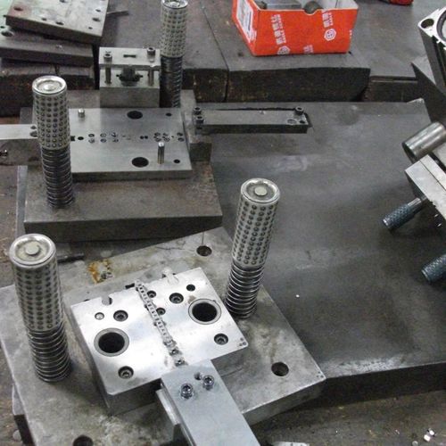 模具定制模具设计机械零件加工机加工精密五金非标来图车床铣床