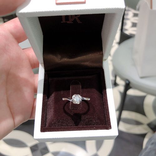dr believe雪吻10分求婚钻戒莫桑石纯银戒托s925不掉色订婚女钻戒