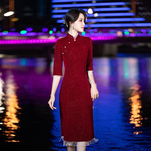 红色旗袍2021年新款年轻款秋冬高端喜婆婆婚礼妈妈装