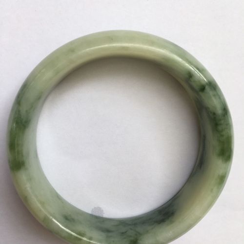 纯天然岫岩玉岫玉甲翠透闪石加宽加厚62正圈手镯