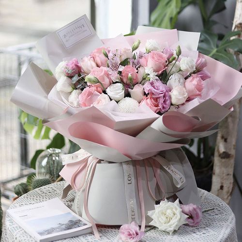 郑州鲜花抖音超火时尚花束河南全省新郑龙湖港区生日