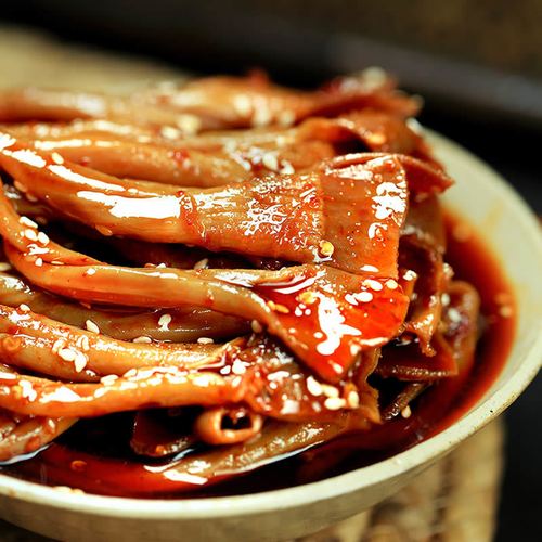 辣斯兔特产袋装麻辣鸭郡把卤味熟食鸭菌把即食香辣鸭肉休闲零食