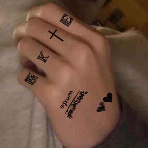 黑色素雅持久小图案纹身贴 女防水 仿真胸前脚踝锁骨个性纹身贴纸