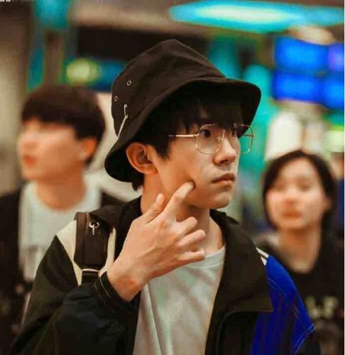 易烊千玺同款帽子渔夫帽冬季遮阳防晒男女生冬天纯棉黑色纯色盆帽