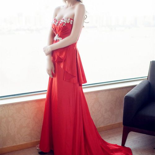 红色礼服裙女宴会名媛新娘修身长款气质抹胸新娘礼服红色敬酒服短