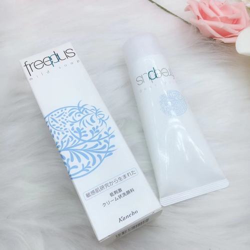 发3盒100元/盒日本freeplus芙丽芳丝氨基酸洗面奶深层清洁清爽