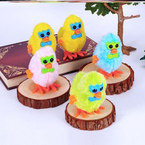创意小孩跳跳毛绒小鸡宝宝玩具会跑儿童迷你摆件春节