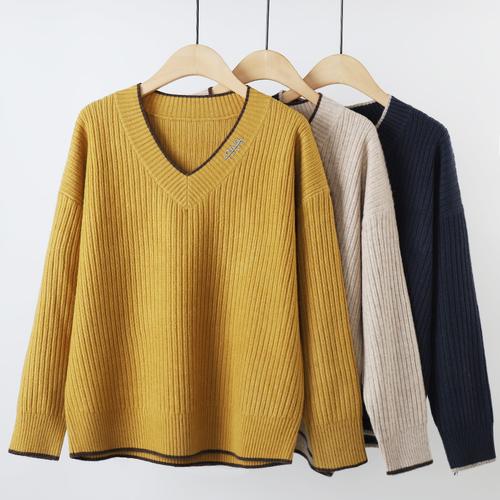 撞色鸡心领毛衣女秋冬宽松外穿套头洋气冬季保暖针织港味时尚v领