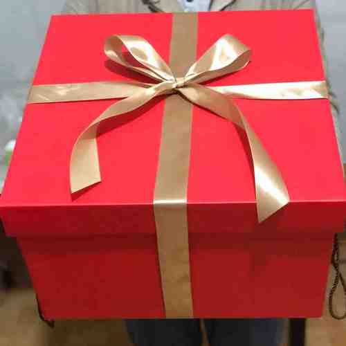 礼盒包装盒超大大号正方形食空箱子圣诞礼品盒空盒礼物盒子红m