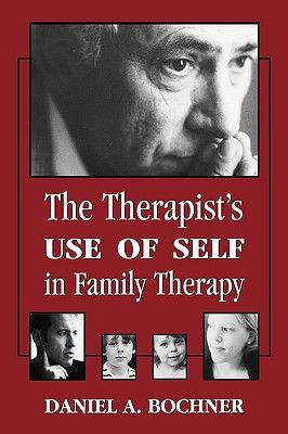 【预售】therapists use of self in family therapy