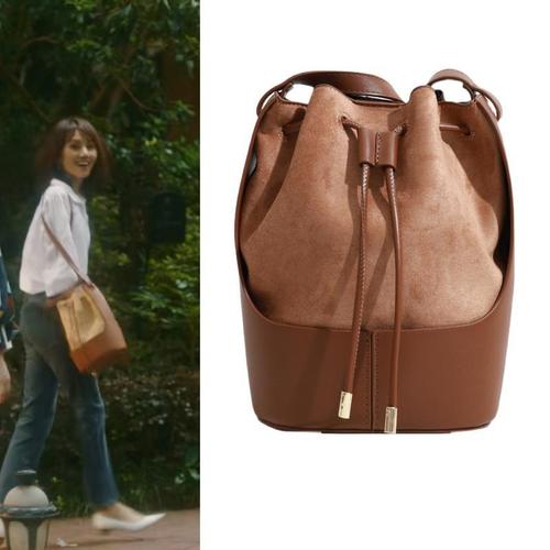 流金岁月戴茜袁泉小姨同款包包绒面水桶包抽带2021新款单肩斜跨包