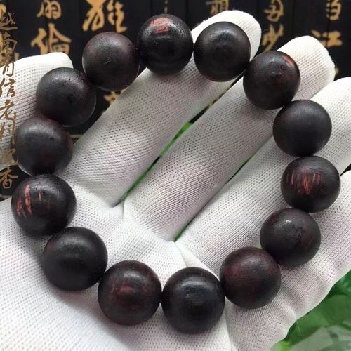 海南小叶奇楠级降真香手串老料高油沉水手链椰奶蜜香男女佛珠保真