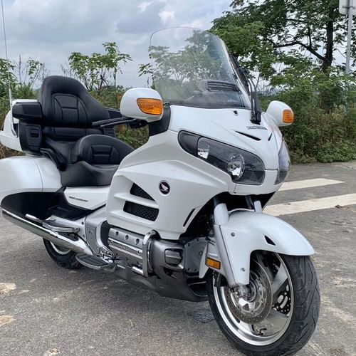 原装本田金翼1800水冷巡航舰大绵羊大船大踏板长途旅行摩托车整车