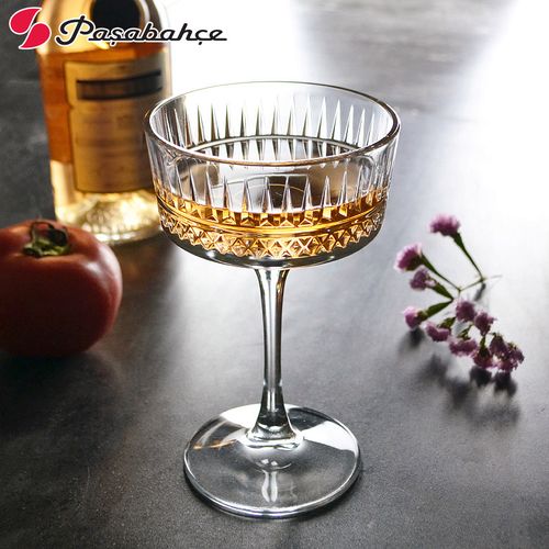 欧洲进口 宽口香槟杯玻璃高脚杯鸡尾酒杯甜酒杯坚纹