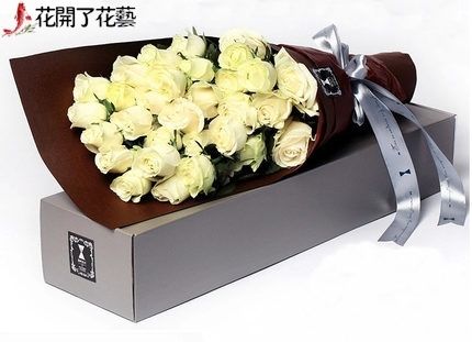 渭南同城鲜花店配送黄冈市红安县罗田县团风县速递送花白玫瑰礼盒