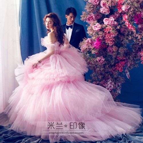 唯美抖音网红梦幻婚纱情侣工作室摄影写真艺术照影楼