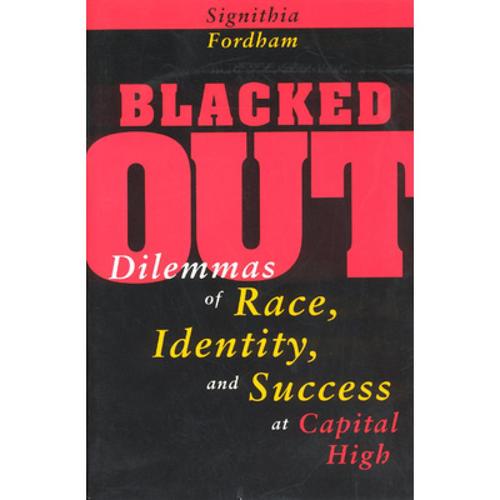 预订 blacked out: dilemmas of race, ident. [9780226257143]