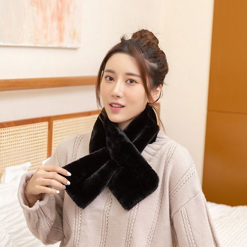 冬季可爱毛绒仿獭围巾女新款学生围脖冬款围巾 短款-黑色