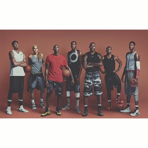 nba超大高清海报篮球库里詹姆斯科比宿舍卧室墙贴画壁纸自粘 群星合照