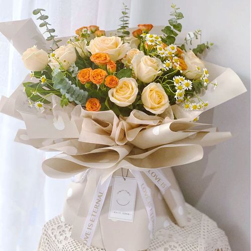 厦门鲜花速递同城红香槟玫瑰花束礼盒湖里思明集美同安生日送花店