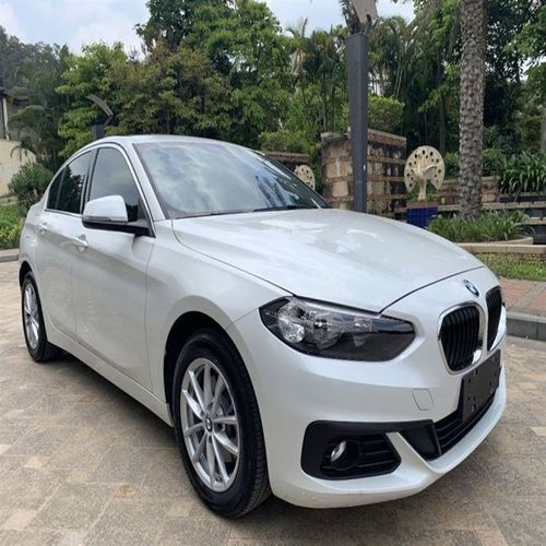 宝马1系 2018款 改款 118i 时尚型(定金销售)