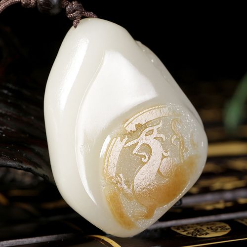 中国玉雕大师刘国皓新疆和田玉玉龙喀什河籽料汉风手把件113克