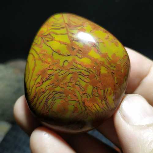 宣化战国红上谷战国红玛瑙随型吊坠手把件象形红血丝摆件茶宠石头