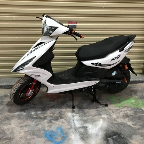 二手摩托车雅马哈鬼火100cc代步燃油助力女装踏板摩托车整车