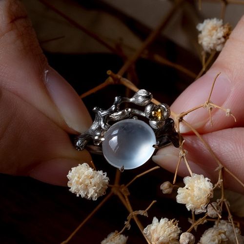 ladyz翡翠.玻璃种椭圆蛋面梅花戒指a货玉石经典镶嵌钻石原创设计