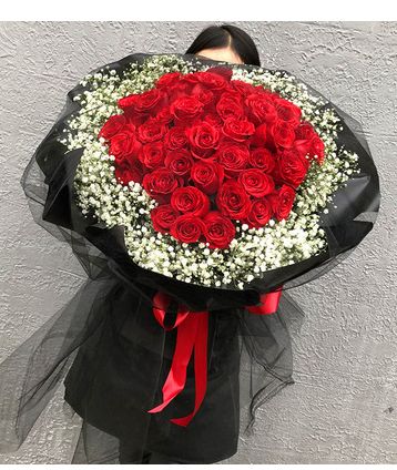 重庆北碚区城南双柏树高速路口文星湾鲜花店康乃馨