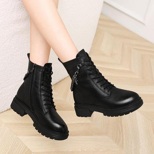 雪地意尔康真皮马丁靴春秋单皮鞋女2021年新款软底英伦风小皮靴女