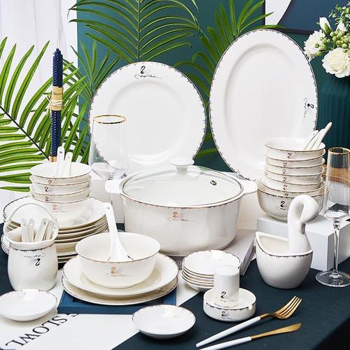 碗碟套装家用北欧轻奢金天鹅骨瓷碗筷餐具套装陶瓷欧式碗盘组合