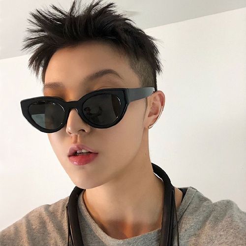 超酷欧美风墨镜男潮ins高级感复古窄框网红装饰拍照蹦迪太阳眼镜