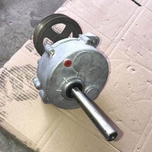 铝壳小型农机变速箱一进一空行走箱播种机履带车齿轮箱量大优惠