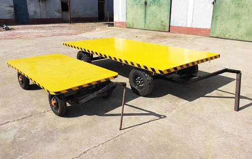 牵引车四轮拖挂车定做平板车周转工厂机场仓库搬运物流快递功夫龙
