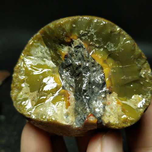 宣化战国红玛瑙原石罕见翡翠绿玛瑙原石明料开口料吊坠珠子雕刻料