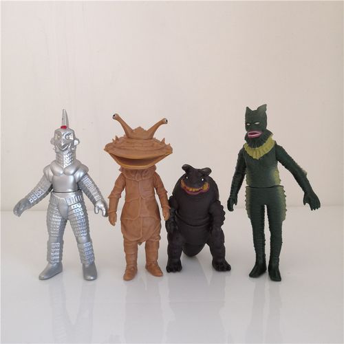 软胶奥特曼怪兽乌英达姆 海底原人拉贡 透明内隆嘎 钱东东卡尼贡