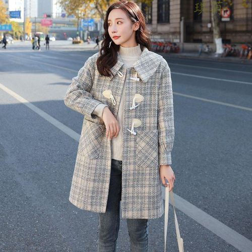 琪苒毛呢外套女秋冬2021年流行新款格子牛角扣呢子大衣女学院风中长款