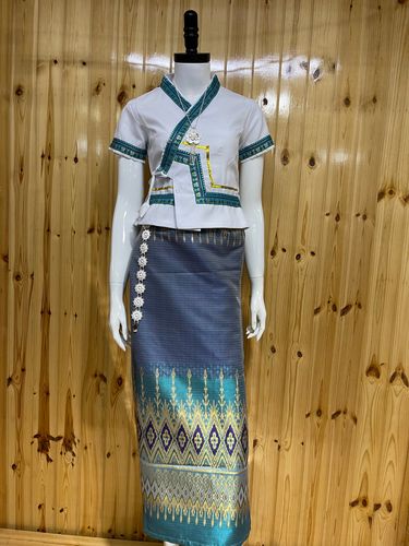 西双版纳民族服饰傣族服装简约旅拍傣装白色短袖蓝色