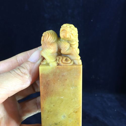 青田白垟石钮章 青田石章料书法书画藏书篆刻姓名章料