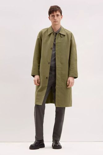 英国正品代购温柔绅士的时尚军绿色显瘦的轻便舒适超大码男装风衣