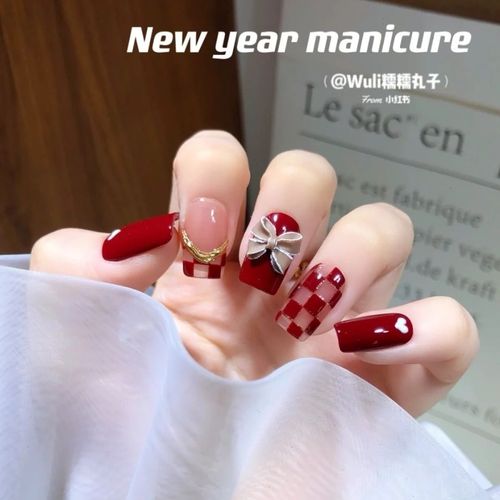 手工定制美甲2022新年快乐枣红色美甲显白学生穿戴甲包邮【2月24日发