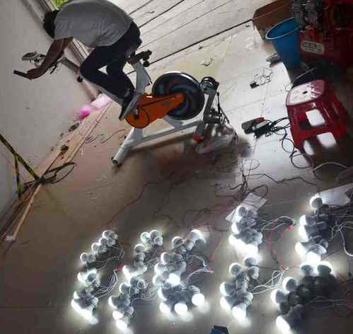 健身发电器材健身发电机 自行车脚踏手摇发电机骑行台发电机 道具