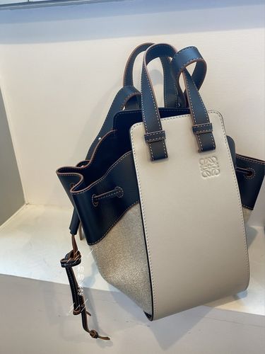 loewe/罗意威 hammock迷你帆布拼皮吊床包抽绳斜挎手提包